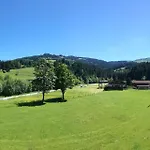 Skirast - Kirchberg Ξενοδοχείο 3*