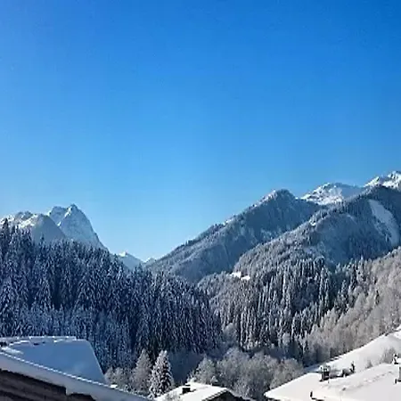 Skirast - Kirchberg Hotel Kirchberg in Tirol