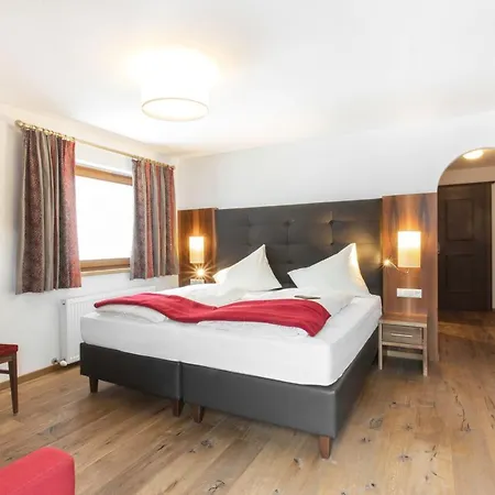 Skirast - Kirchberg Hotel