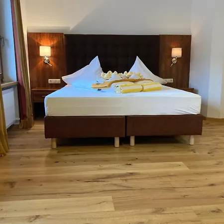 Skirast - Kirchberg Otel 3*