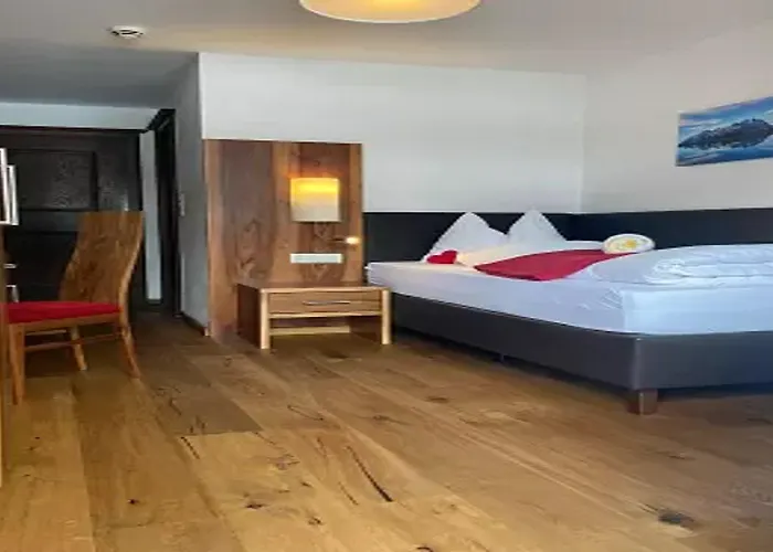 Skirast - Kirchberg 3*