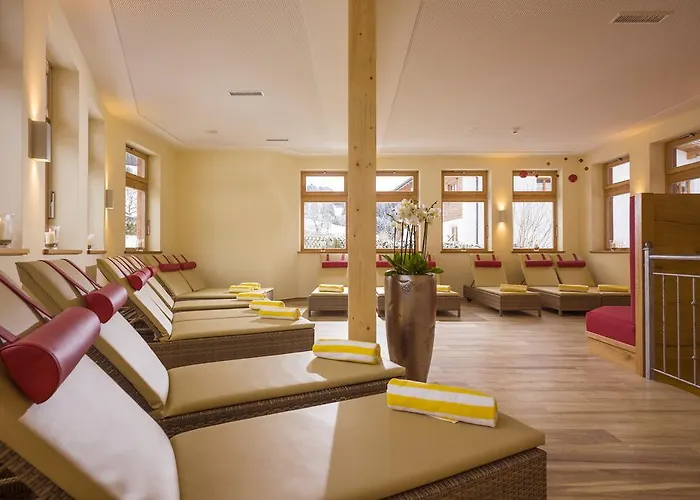 Skirast - Kirchberg 酒店 3*